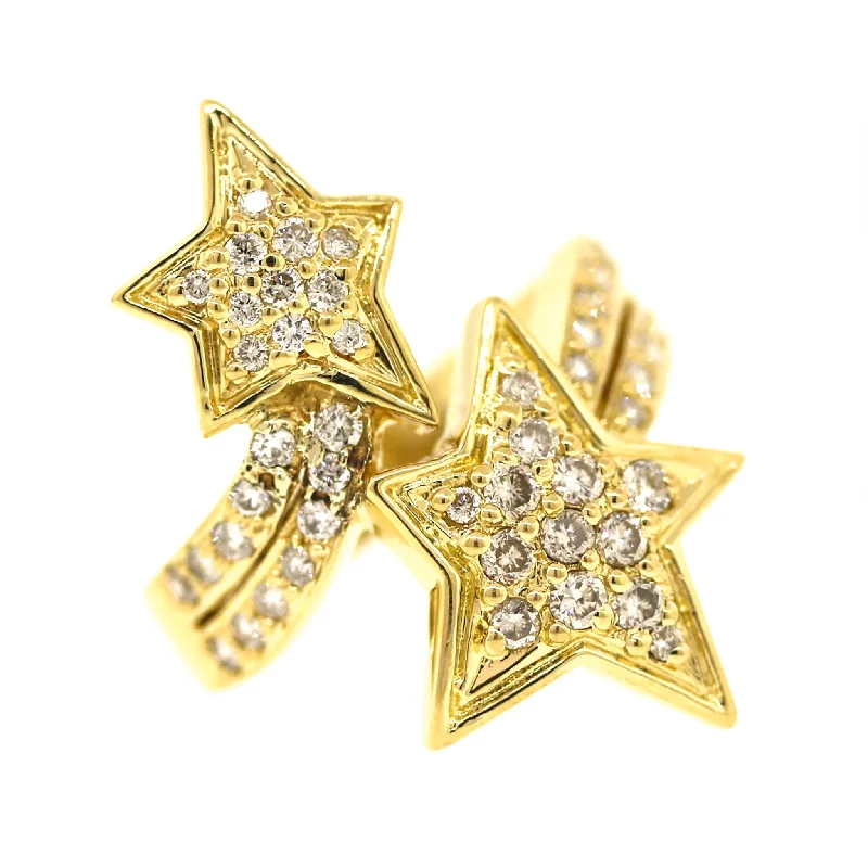 Upgrade Your Jewelry Collection For Less Fortunoff Shooting Star Diamond Ring in 18k Gold Upgrade Your Jewelry Collection For Less Fortunoff Shooting Star Diamond Ring in 18k Gold
