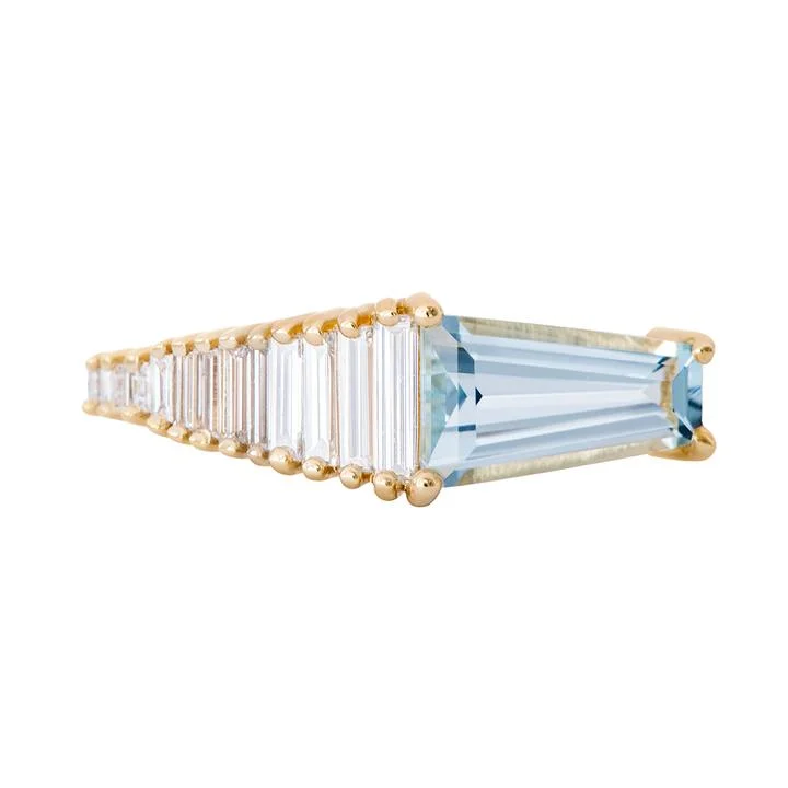 Seasonal Jewelry Sale – Upgrade Your Collection 18K Gold Asymmetrical Trapeze Aquamarine & Needle Baguette Diamond Ring Seasonal Jewelry Sale – Upgrade Your Collection 18K Gold Asymmetrical Trapeze Aquamarine & Needle Baguette Diamond Ring