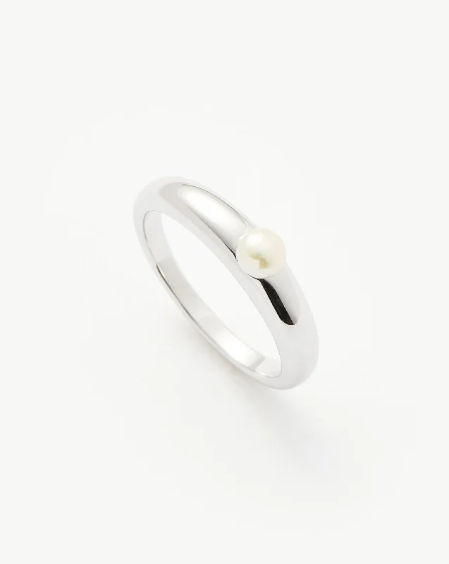 Flash Sale On Elegant Jewelry – Don't Miss Out Button Pearl Classic Stacking Ring | Sterling Silver/Pearl Flash Sale On Elegant Jewelry – Don't Miss Out Button Pearl Classic Stacking Ring | Sterling Silver/Pearl
