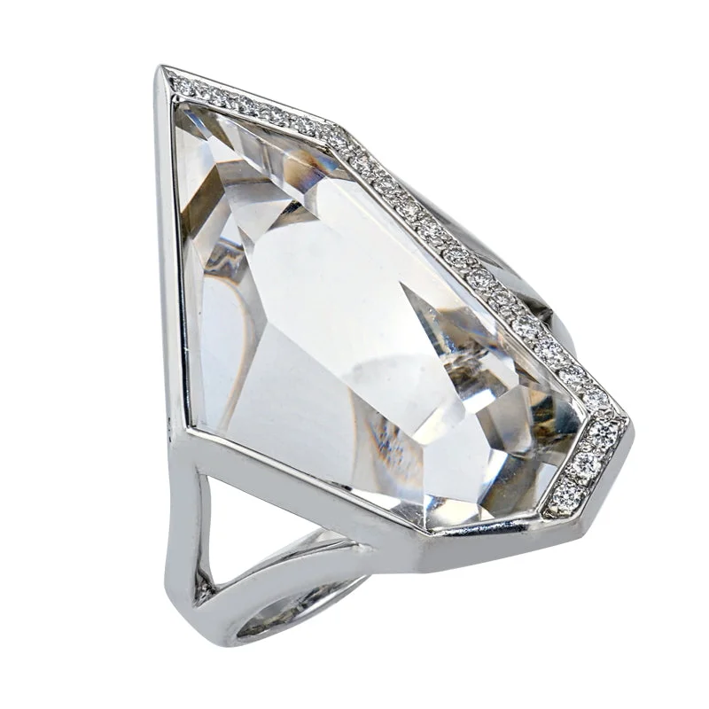 Premium Jewelry At Special Low Prices For A Limited Time Women’s Mirror Cut Clear Quartz and Diamond Ring Premium Jewelry At Special Low Prices For A Limited Time Women’s Mirror Cut Clear Quartz and Diamond Ring