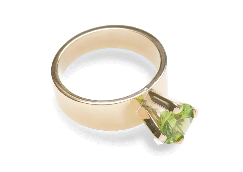 Seasonal Jewelry Sale – Upgrade Your Style Today 2008 Legacy Ring 117, Yellow Gold (Foundation Release) Seasonal Jewelry Sale – Upgrade Your Style Today 2008 Legacy Ring 117, Yellow Gold (Foundation Release)