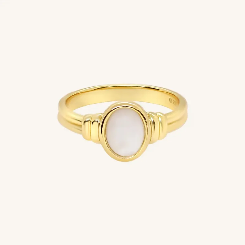 Fashion-Forward Geometric Jewelry For Contemporary Style Fable Mother of Pearl Ring - Stone of Protection Fashion-Forward Geometric Jewelry For Contemporary Style Fable Mother of Pearl Ring - Stone of Protection