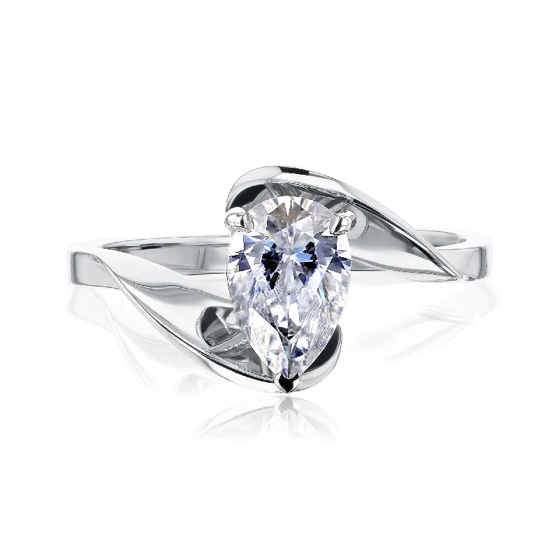 Shop Modern Jewelry Collections With Exclusive Discounts Fanning Bypass Pear Moissanite Ring Shop Modern Jewelry Collections With Exclusive Discounts Fanning Bypass Pear Moissanite Ring
