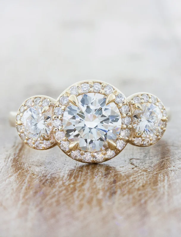 Elegant Necklaces And Bracelets At Limited-Time Offers Inolah - Lab Grown Diamonds Elegant Necklaces And Bracelets At Limited-Time Offers Inolah - Lab Grown Diamonds