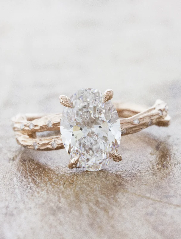 Get Ready To Sparkle – Special Jewelry Discounts Mable Oval - Diamonds
