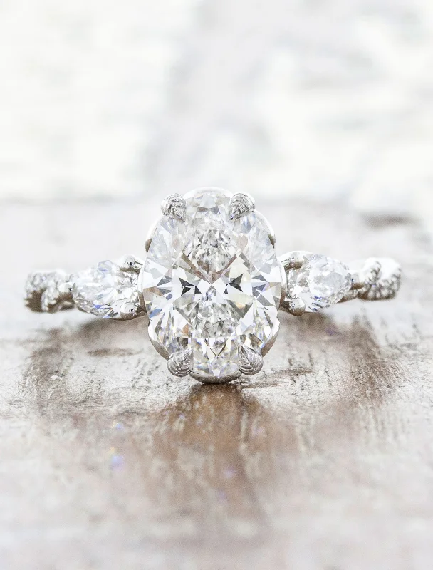 Jewelry Flash Sale – Stylish Designs At Unbeatable Rates Marcellina - Oval