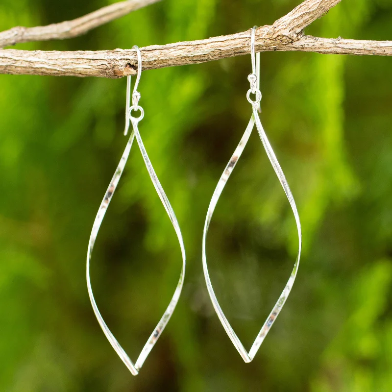 Timeless Elegance Now At Special Discounts Curvature Silver Dangle Earrings