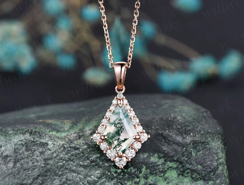 Discounted Jewelry For A Glamorous Look moss agate necklace