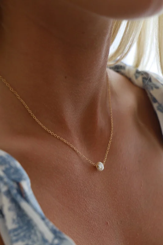 Personalized Jewelry At Special Discount Rates THE PEARL COVE NECKLACE