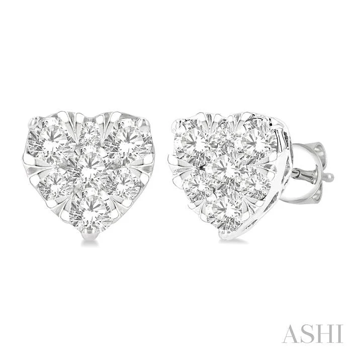 Dainty Floral Jewelry For Feminine Elegance HEART SHAPE LOVEBRIGHT ESSENTIAL DIAMOND STUD EARRINGS Dainty Floral Jewelry For Feminine Elegance HEART SHAPE LOVEBRIGHT ESSENTIAL DIAMOND STUD EARRINGS