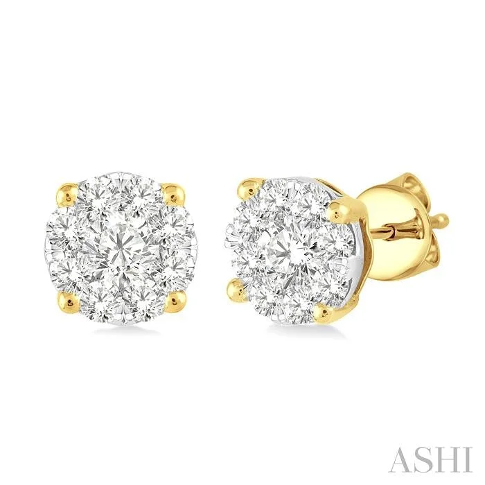 Chic, Trendy, And Affordable Jewelry Sale ROUND SHAPE LOVEBRIGHT ESSENTIAL DIAMOND STUD EARRINGS Chic, Trendy, And Affordable Jewelry Sale ROUND SHAPE LOVEBRIGHT ESSENTIAL DIAMOND STUD EARRINGS