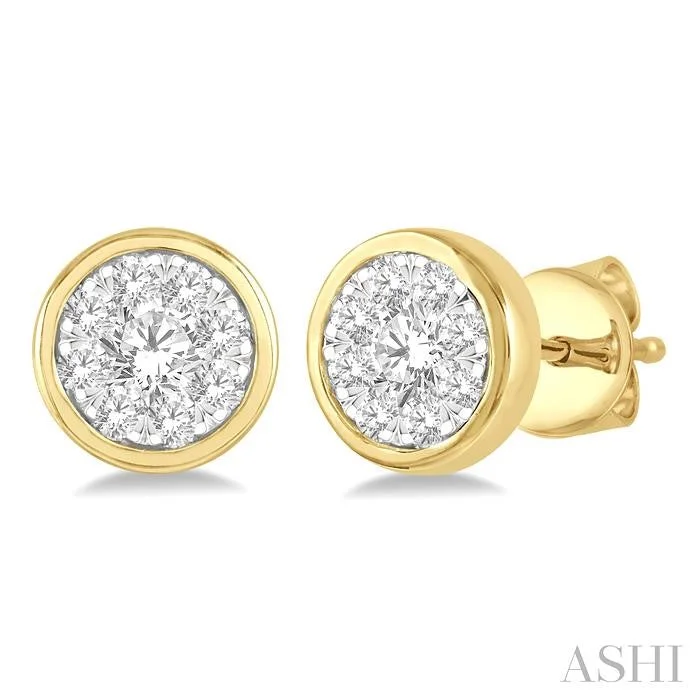 Dazzle With Discounts – Shop Jewelry On Sale ROUND SHAPE LOVEBRIGHT ESSENTIAL DIAMOND STUD EARRINGS Dazzle With Discounts – Shop Jewelry On Sale ROUND SHAPE LOVEBRIGHT ESSENTIAL DIAMOND STUD EARRINGS