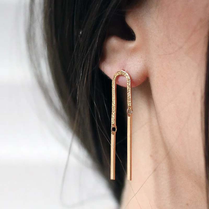 Limited-Time Offer On Elegant Jewelry Pieces DIAMOND DUSTED ARCHES EARRINGS