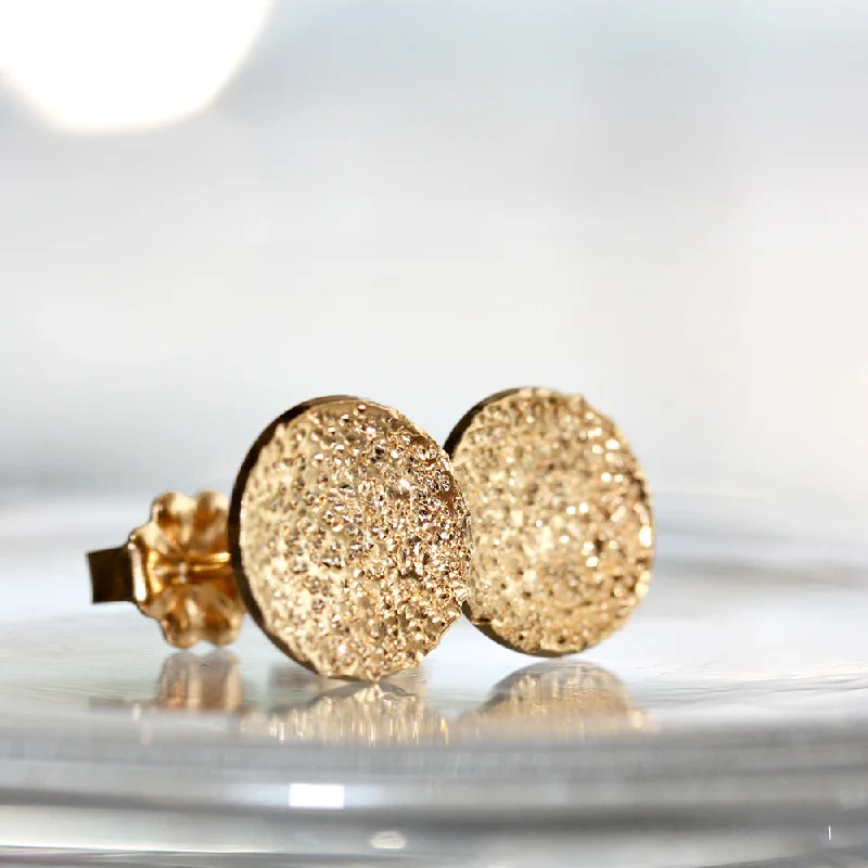 Fashion-Forward Geometric Jewelry For Contemporary Style DIAMOND DUSTED DOT STUDS