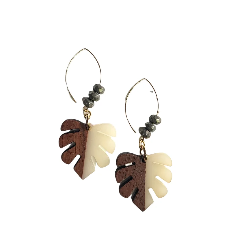 Trending Jewelry Now At Unbeatable Prices The Ira Earring