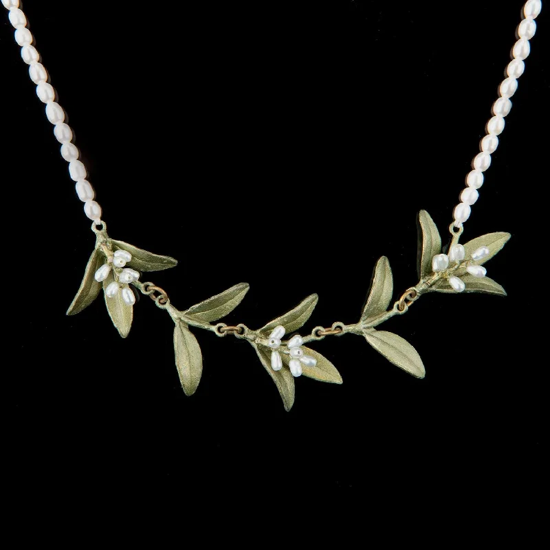 Limited-Stock Jewelry Sale – Once It's Gone, It's Gone Flowering Myrtle Necklace - Pearl Contour Limited-Stock Jewelry Sale – Once It's Gone, It's Gone Flowering Myrtle Necklace - Pearl Contour
