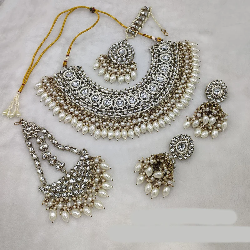 Bohemian-Inspired Jewelry For Free-Spirited Fashion JewelMaze Gold Plated Kundan Stone And Pearls Choker Necklace Set Bohemian-Inspired Jewelry For Free-Spirited Fashion JewelMaze Gold Plated Kundan Stone And Pearls Choker Necklace Set