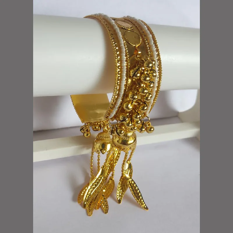 Dazzle With Discounts – Shop Jewelry On Sale Ravechi Art Gold Plated Openable Bangles Set Dazzle With Discounts – Shop Jewelry On Sale Ravechi Art Gold Plated Openable Bangles Set
