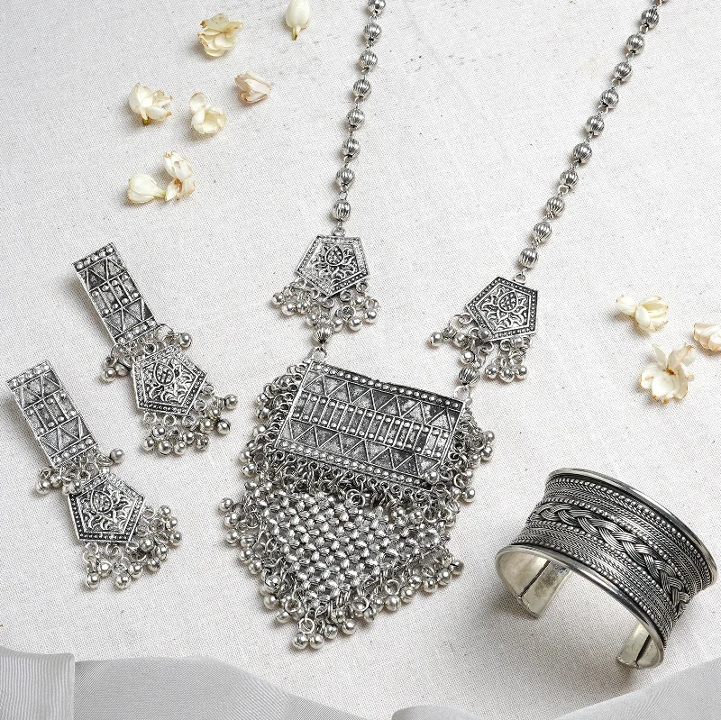 Personalized Jewelry Sale – Meaningful Gifts At Great Prices Teejh Ambali Silver Oxidised Jewelry Gift Set Personalized Jewelry Sale – Meaningful Gifts At Great Prices Teejh Ambali Silver Oxidised Jewelry Gift Set