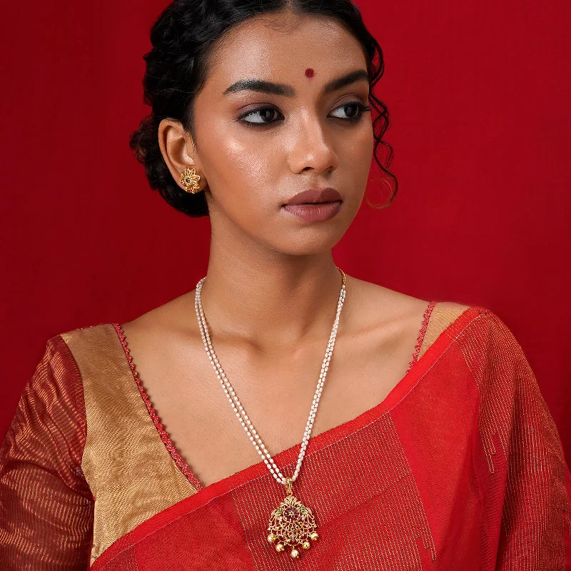 Limited-Stock Jewelry Clearance – Grab Your Favorites Now Teejh Royal Gold Pendant with Pearls Necklace Limited-Stock Jewelry Clearance – Grab Your Favorites Now Teejh Royal Gold Pendant with Pearls Necklace