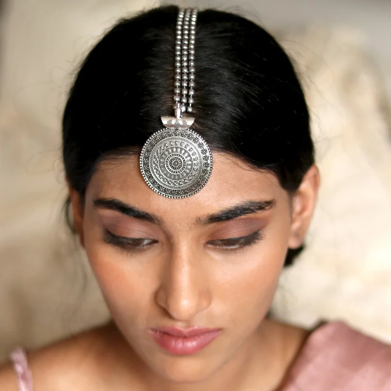 Huge Savings On Timeless Jewelry Collections Teejh Sayesha Silver Oxidised Maang Tika Huge Savings On Timeless Jewelry Collections Teejh Sayesha Silver Oxidised Maang Tika